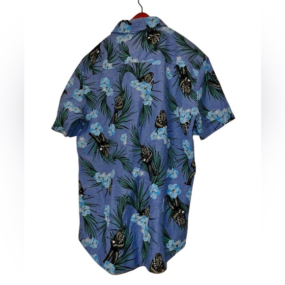 Disney Star Wars men’s blue chewbacca Hawaiian chambray shirt sz small - Picture 3 of 4